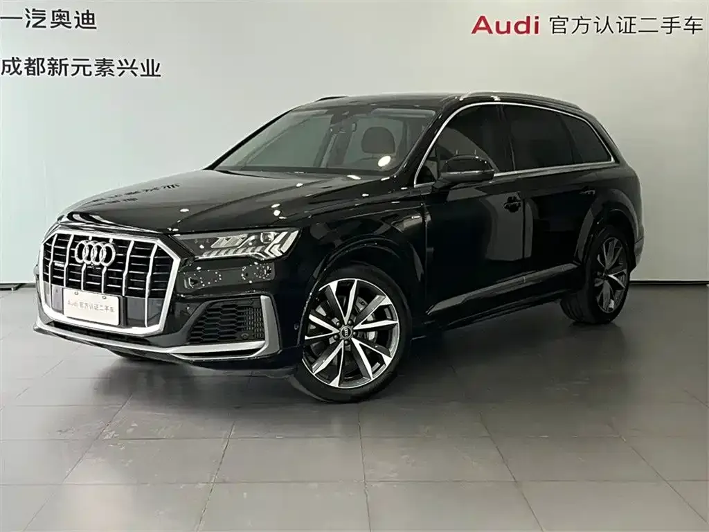 Audi Q7 2023 из CN, фото 1