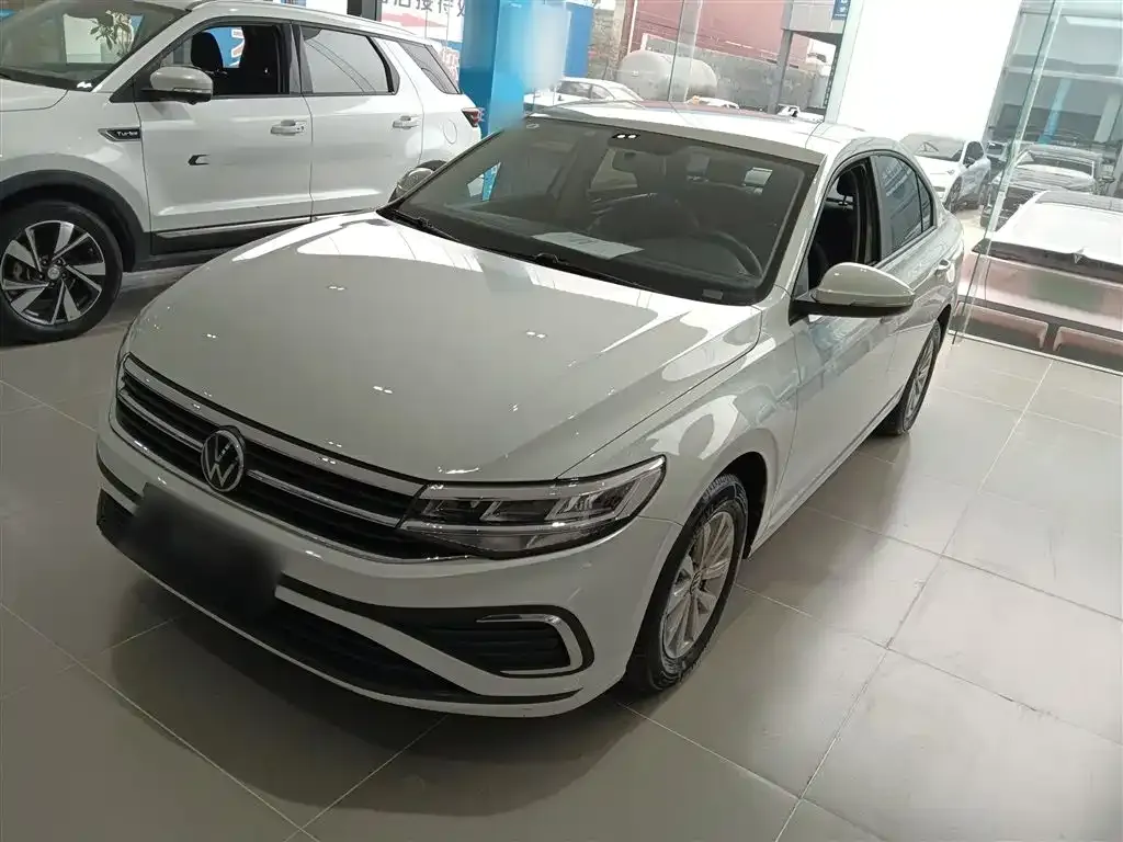 Volkswagen Bora 2024 из CN, фото 7