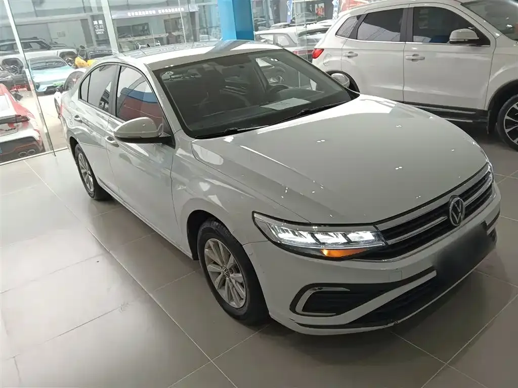 Volkswagen Bora 2024 из CN, фото 10