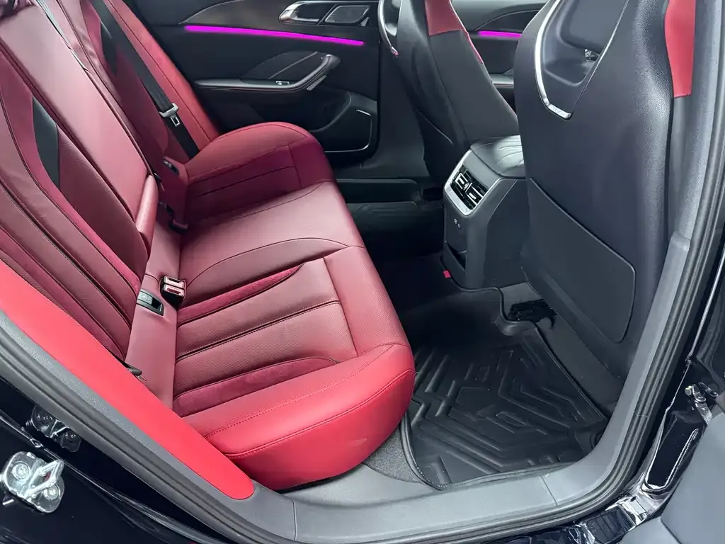 Hongqi H6 2023 из CN, фото 2