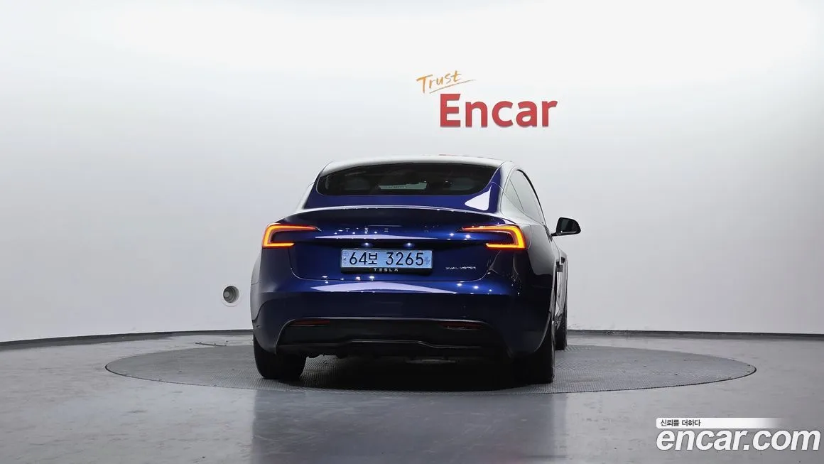 Tesla Model 3 — фото 2