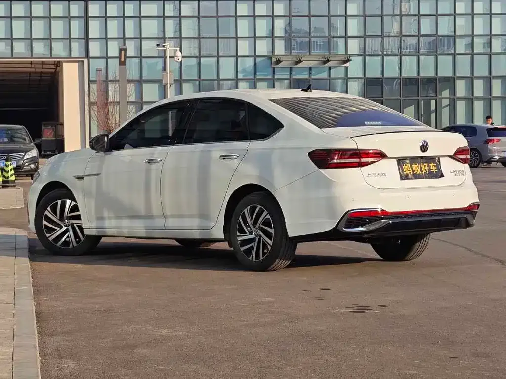 Volkswagen Lavida 2024 из CN, фото 10