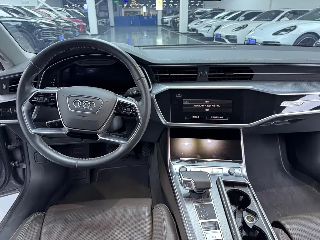 Audi A7L 2023 из CN, фото 6