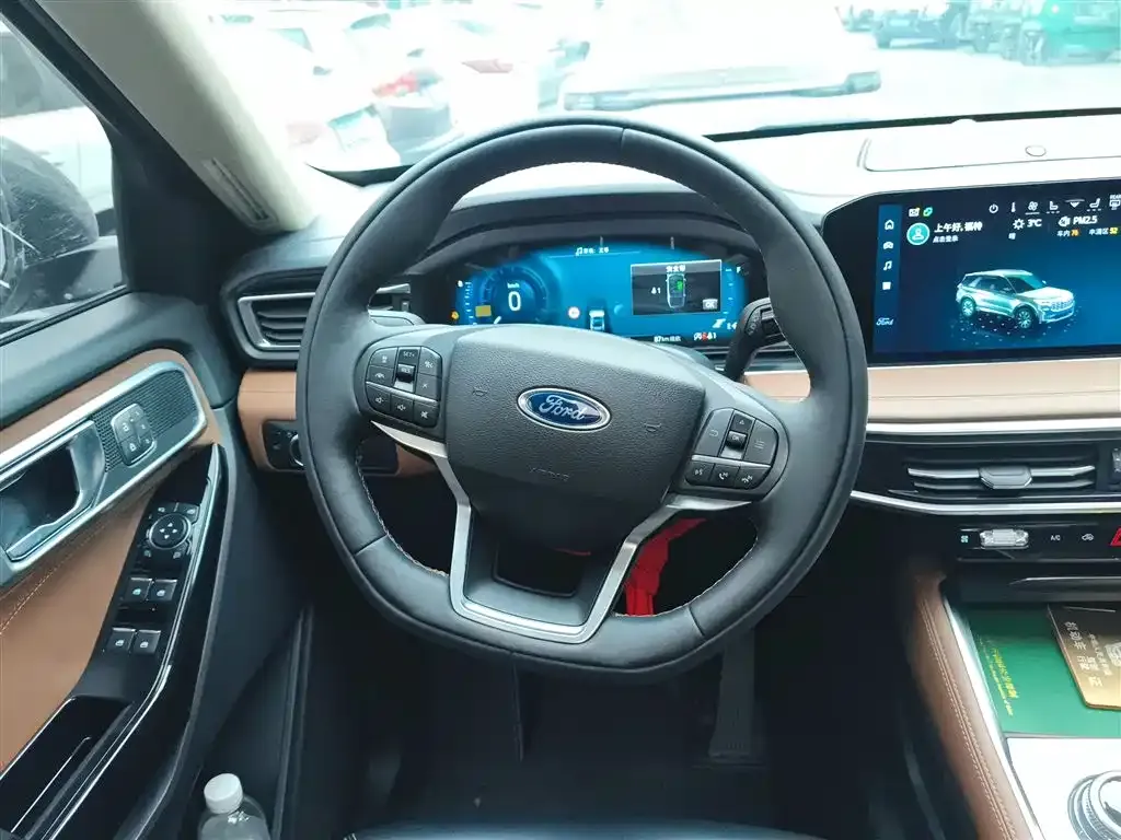 Ford Explorer 2022 из CN, фото 9
