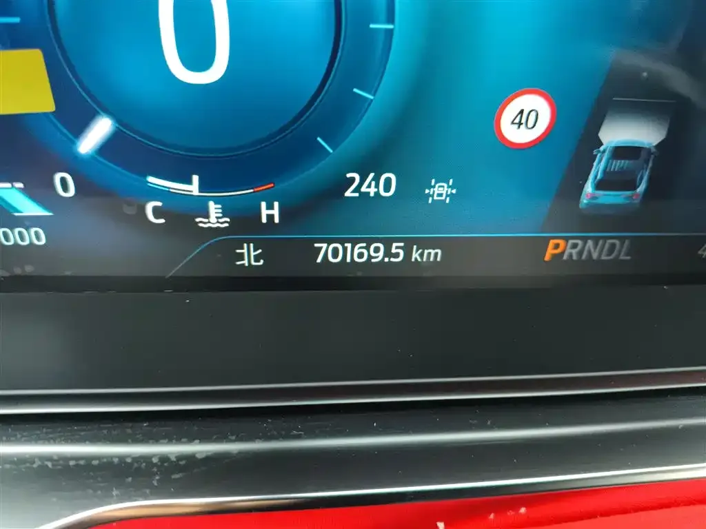 Ford Explorer 2022 из CN, фото 2