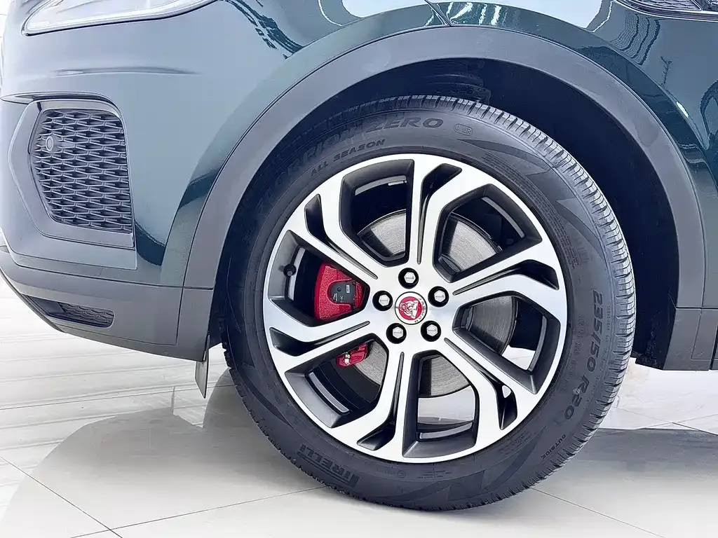 Jaguar E-PACE 2025 из CN, фото 6