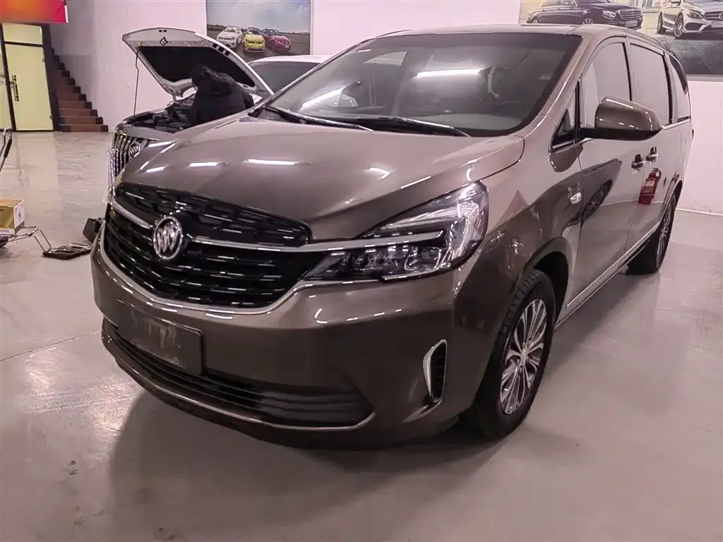 Buick GL8 2022 из CN, фото 1