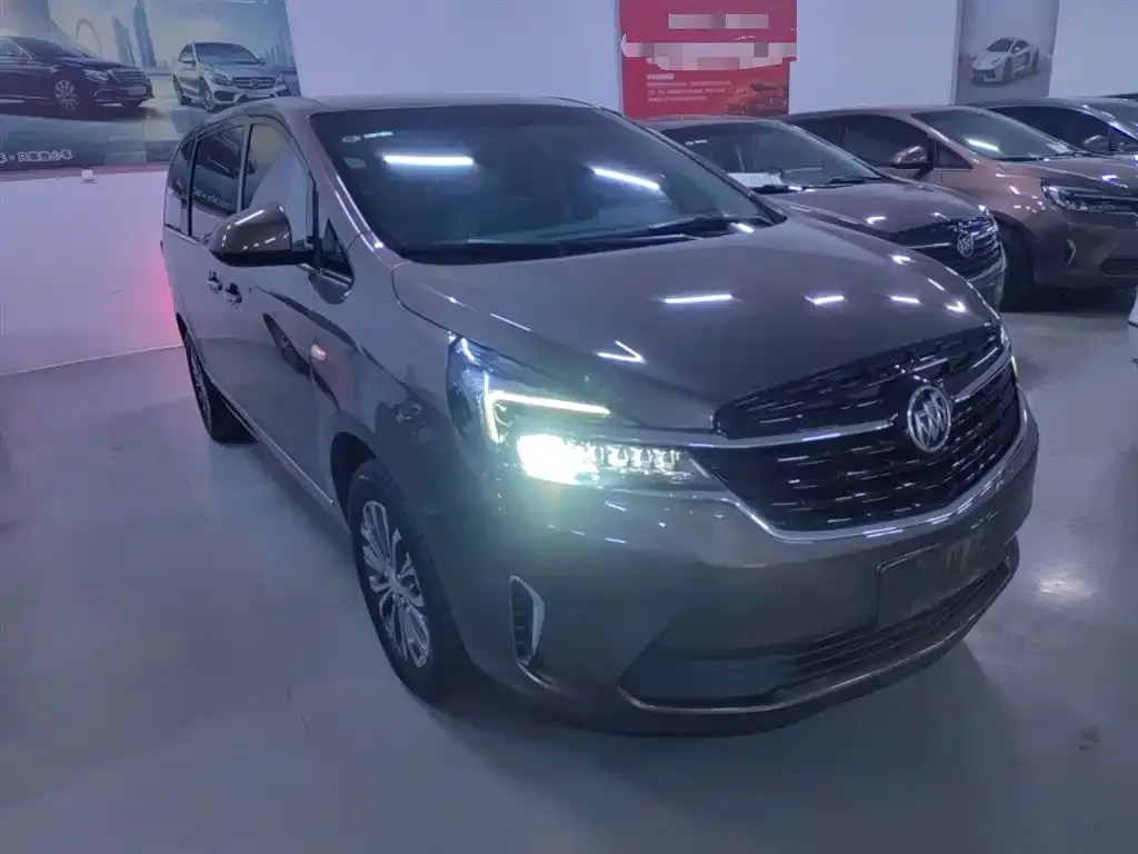Buick GL8 2022 из CN, фото 4