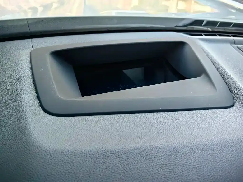 BMW iX3 2024 из CN, фото 2