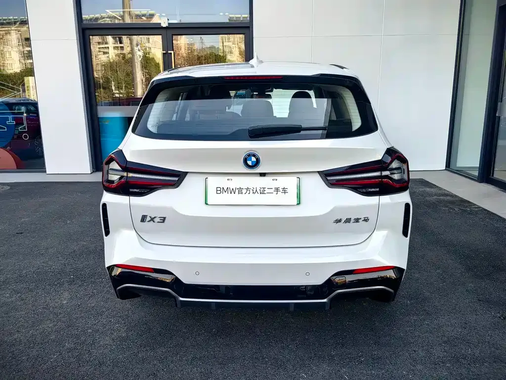 BMW iX3 2024 из CN, фото 6