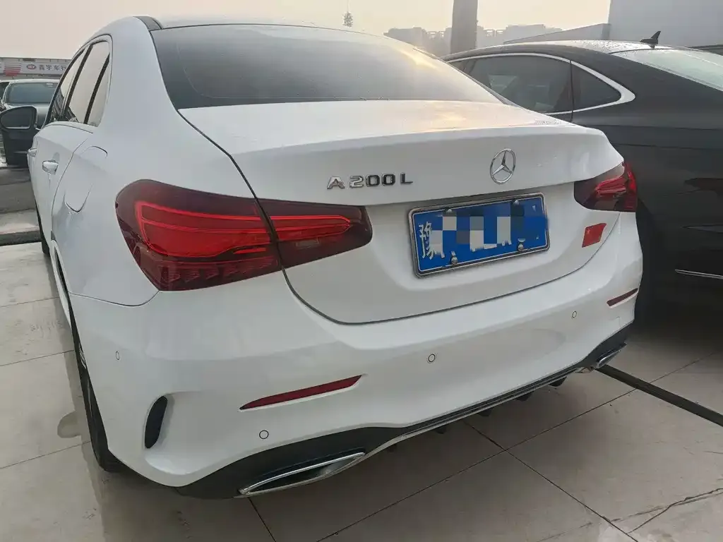 Mercedes-Benz A-Class 2023 из CN, фото 7
