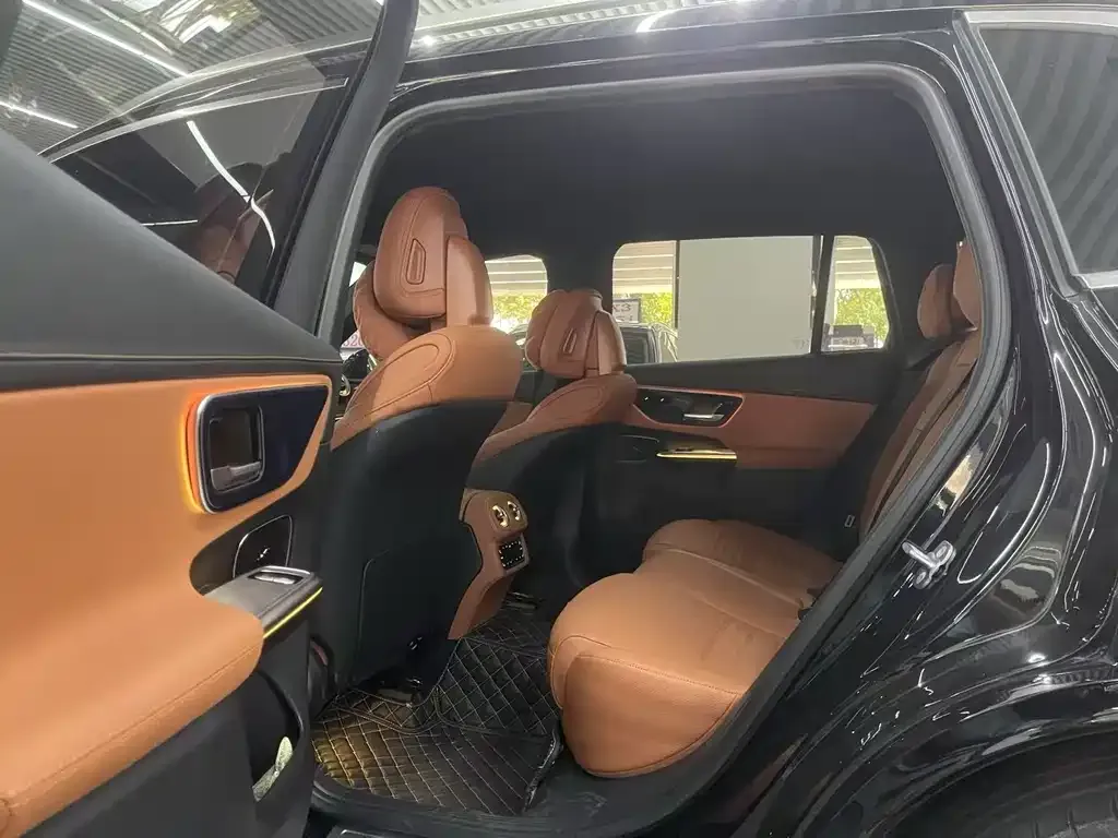 Mercedes-Benz GLC 2024 из CN, фото 4