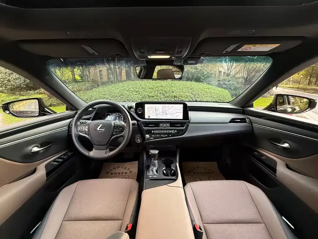 Lexus ES 2023 из CN, фото 8