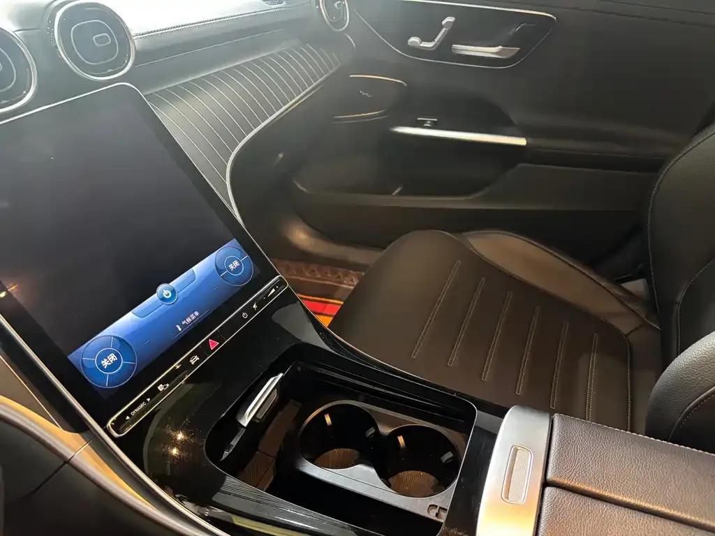 Mercedes-Benz C-Class 2023 из CN, фото 6