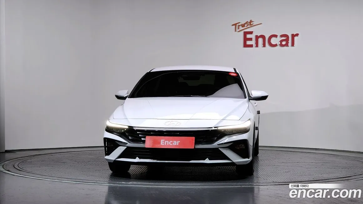 Hyundai AVANTE — фото 2