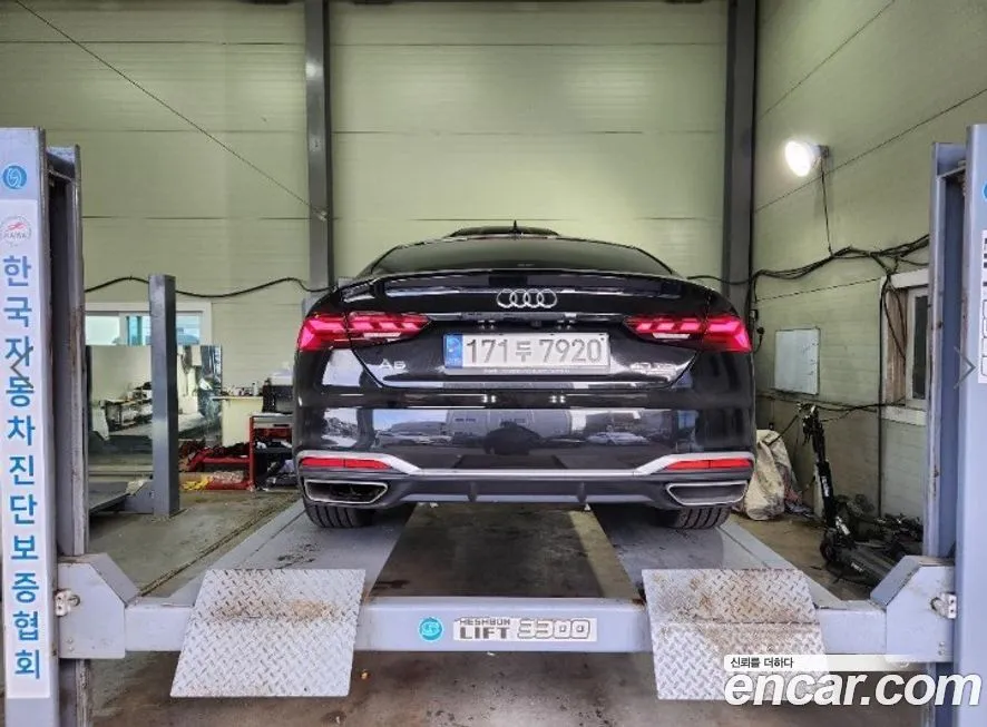 Audi A5 2021 из KR, фото 3