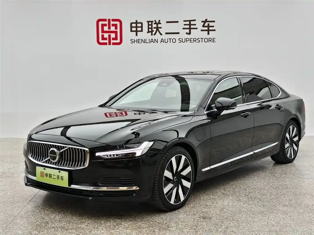 Volvo S90 PHEV 2024 из CN, фото 1