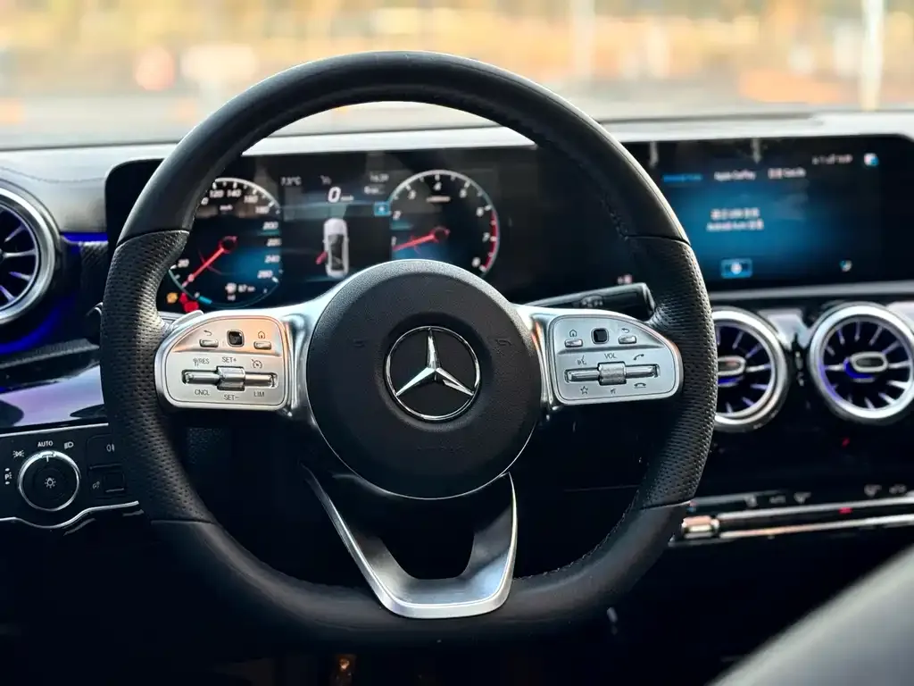 Mercedes-Benz A-Class 2021 из CN, фото 8