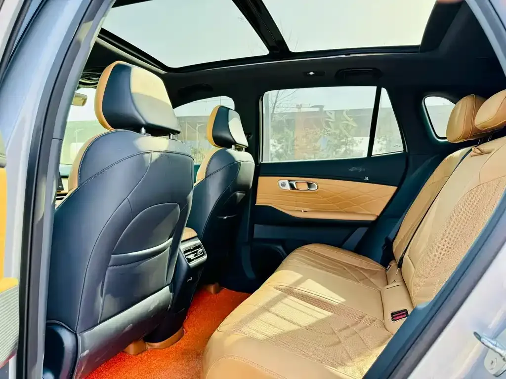 Geely 银河星舰7 2025 из CN, фото 6
