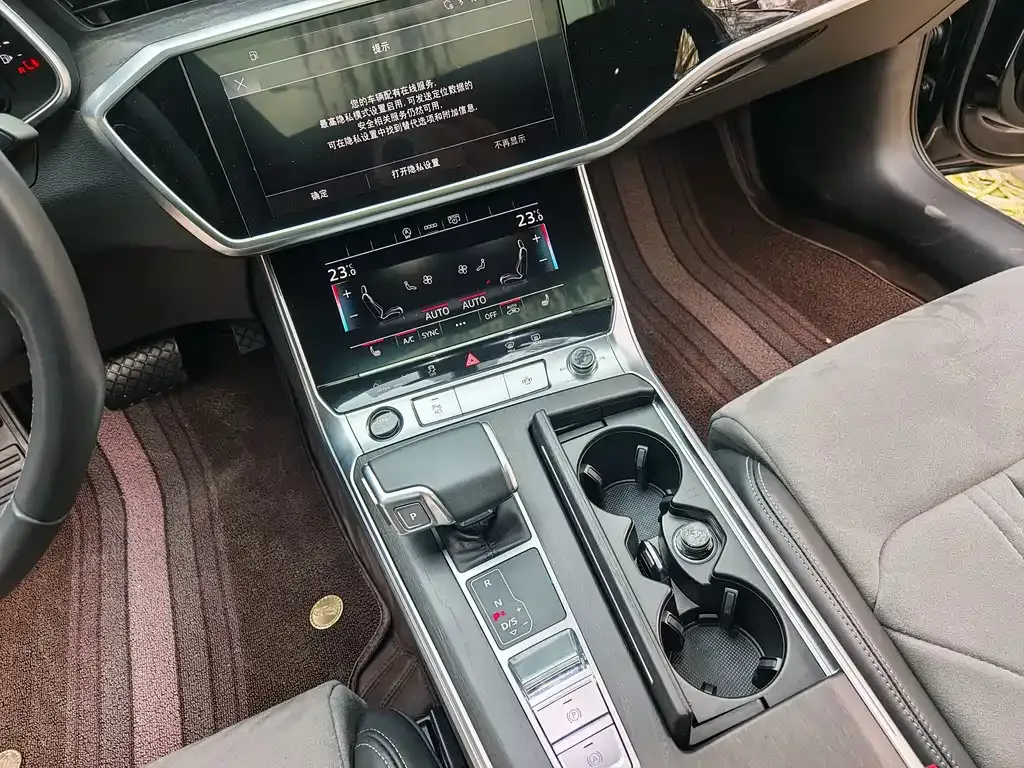 Audi A6L 2024 из CN, фото 5