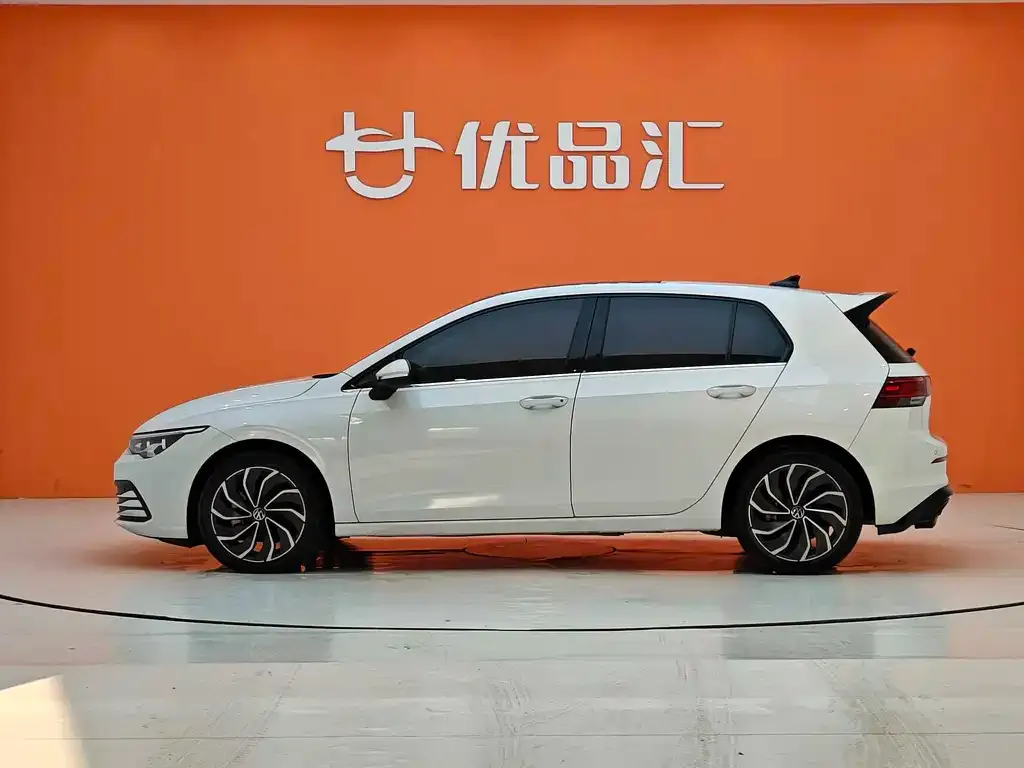 Volkswagen Golf 2021 из CN, фото 7