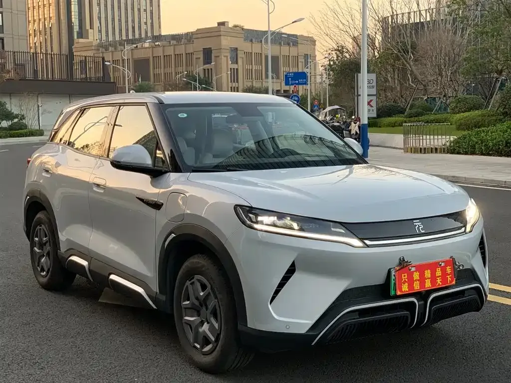 BYD Yuan UP 2025 из CN, фото 5