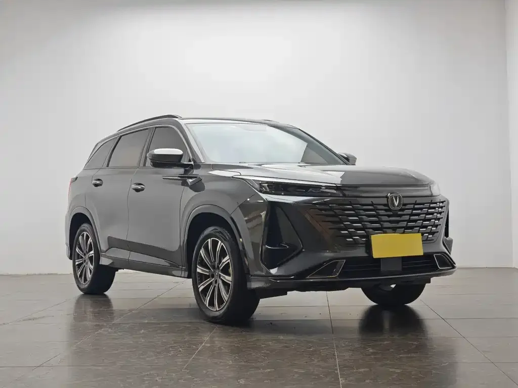 Changan CS75PLUS — фото 2