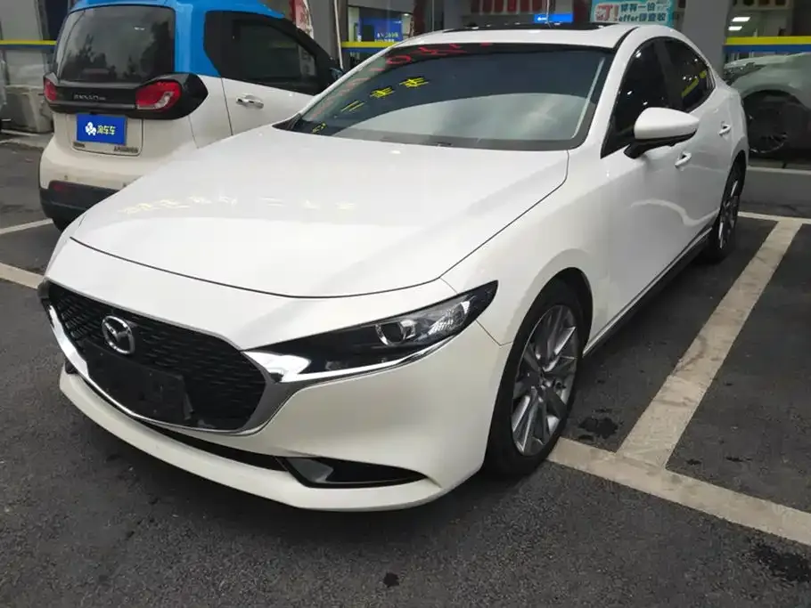 Mazda 3 Axela 2021 из CN, фото 1