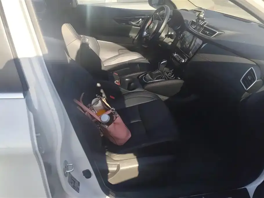 Nissan Qashqai 2023 из CN, фото 7