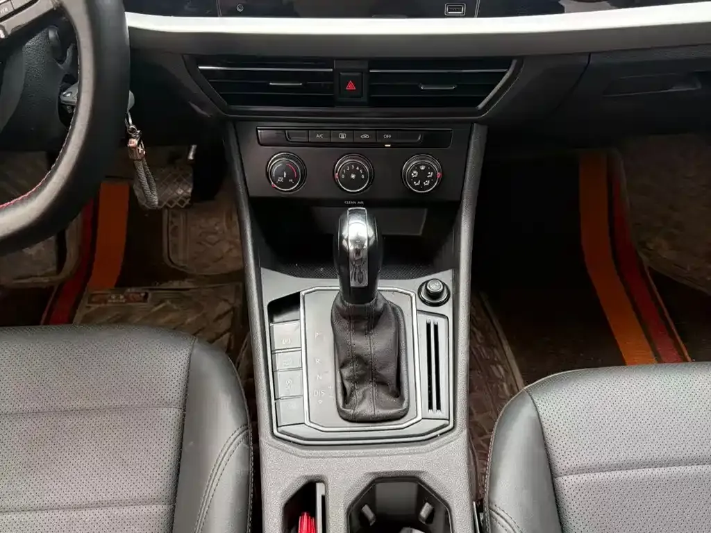 Volkswagen Lavida 2021 из CN, фото 9