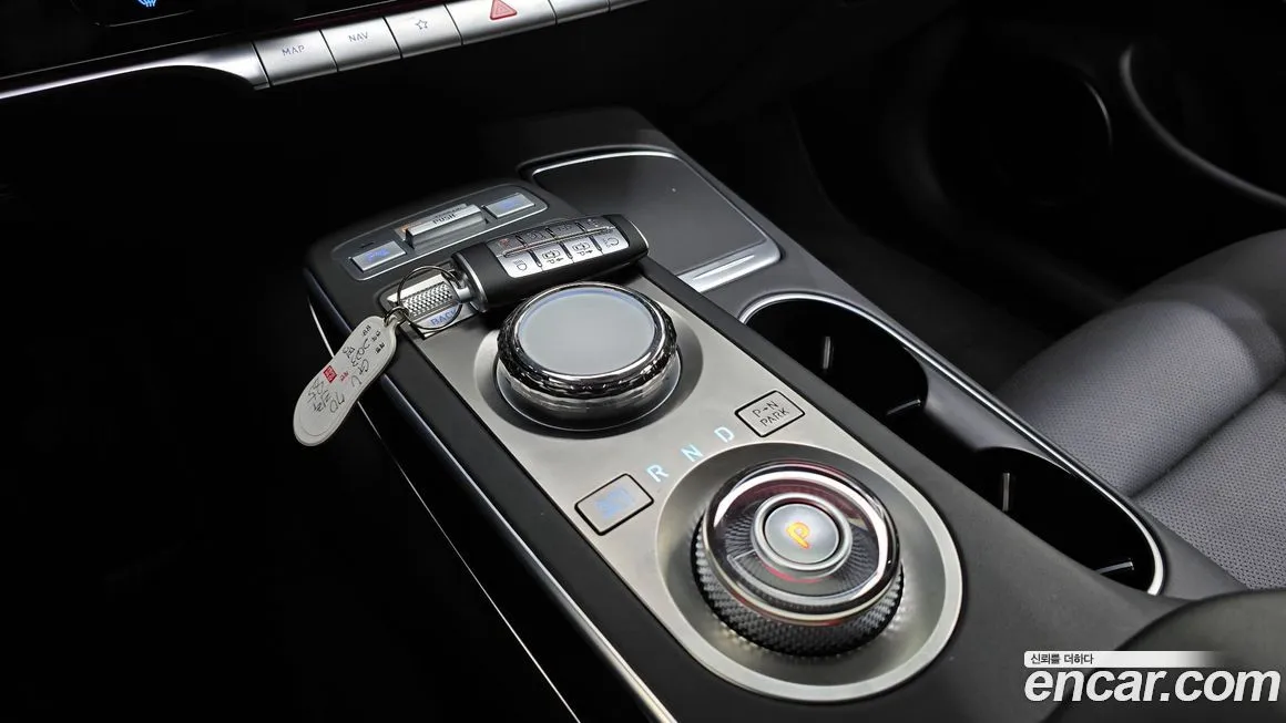 Genesis GV70 — фото 4
