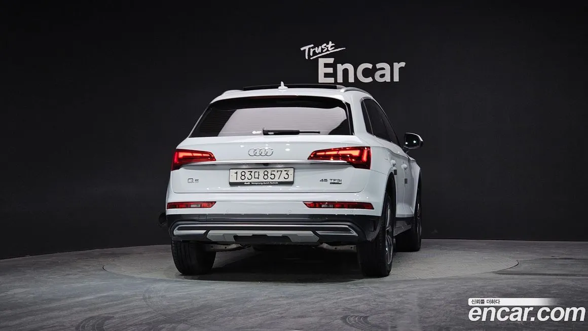 Audi Q5 2024 из KR, фото 5
