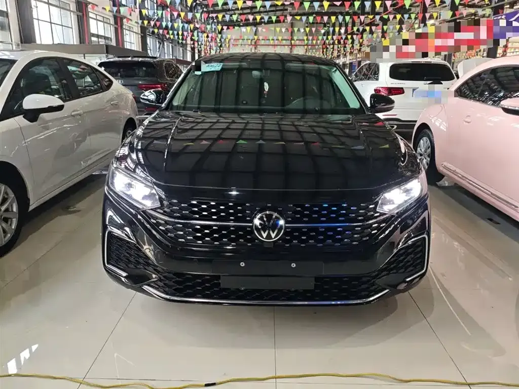 Volkswagen Passat 2022 из CN, фото 3