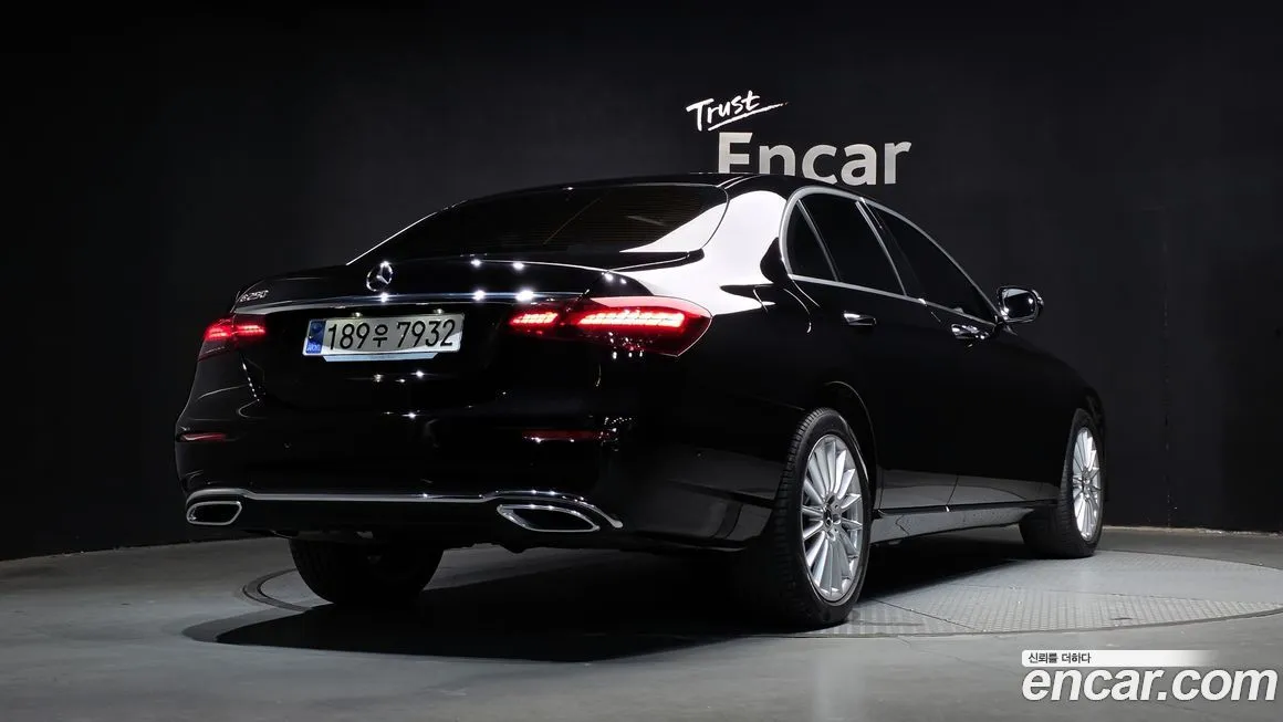 Mercedes-Benz E-Class 2023 из KR, фото 6
