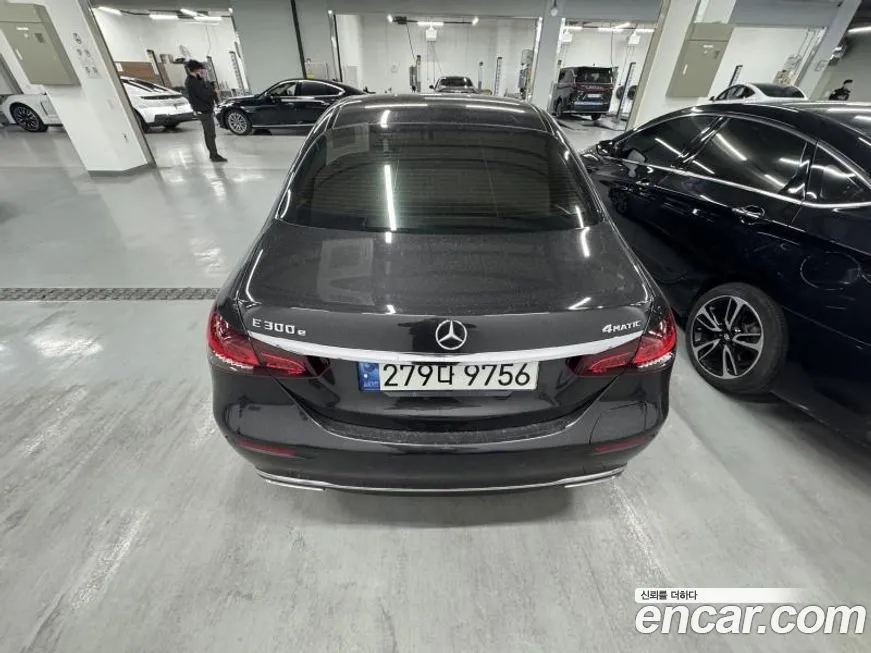 [object Object] E-Class 2021 из KR, фото 2