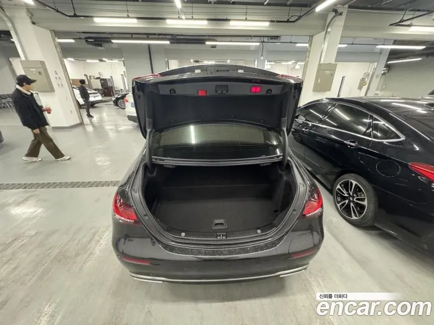 [object Object] E-Class 2021 из KR, фото 3