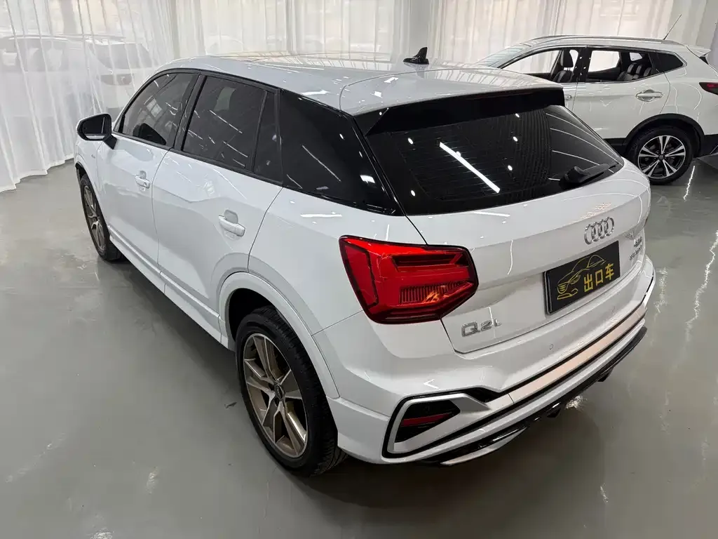 Audi Q2L 2022 из CN, фото 9