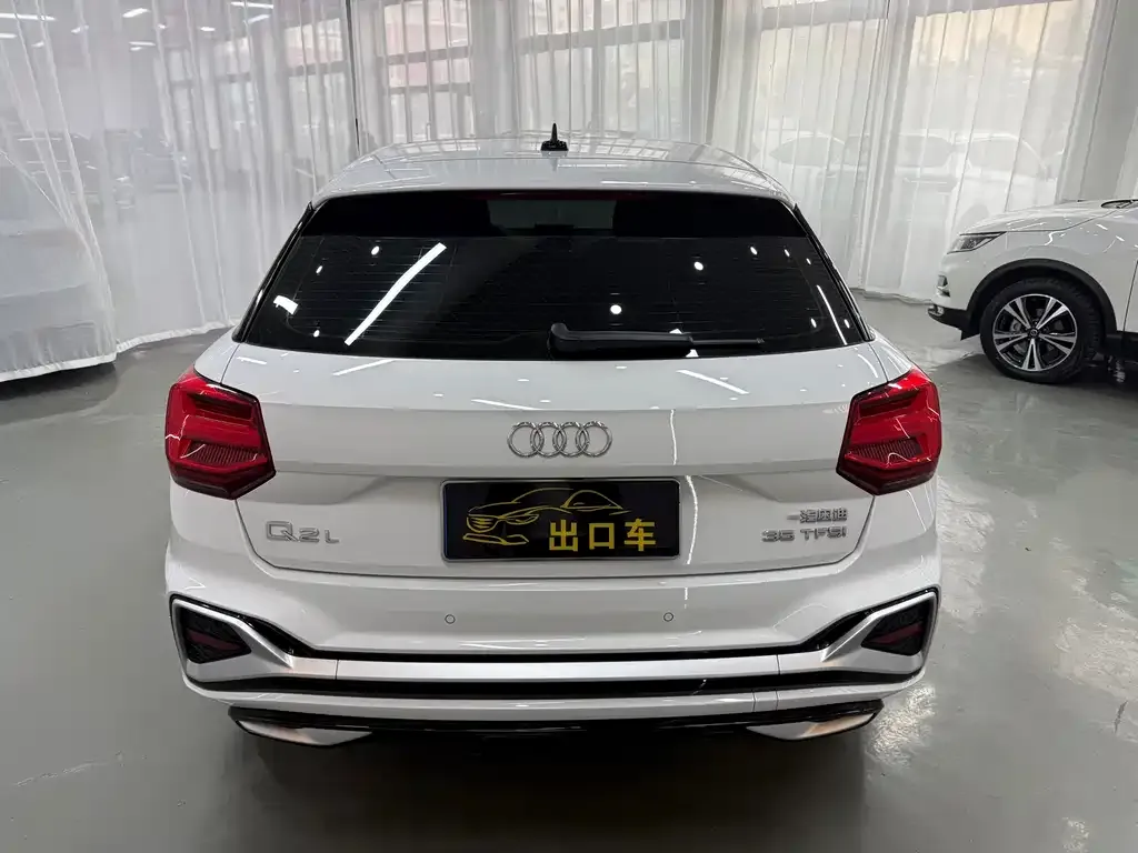 Audi Q2L 2022 из CN, фото 8