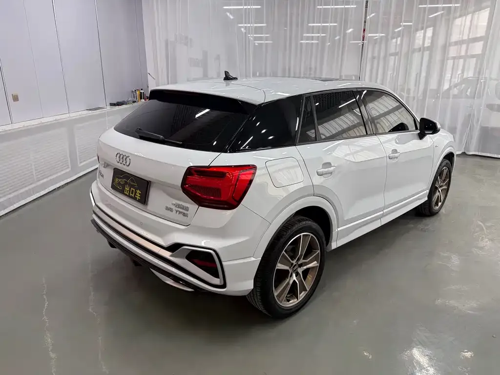 Audi Q2L 2022 из CN, фото 4