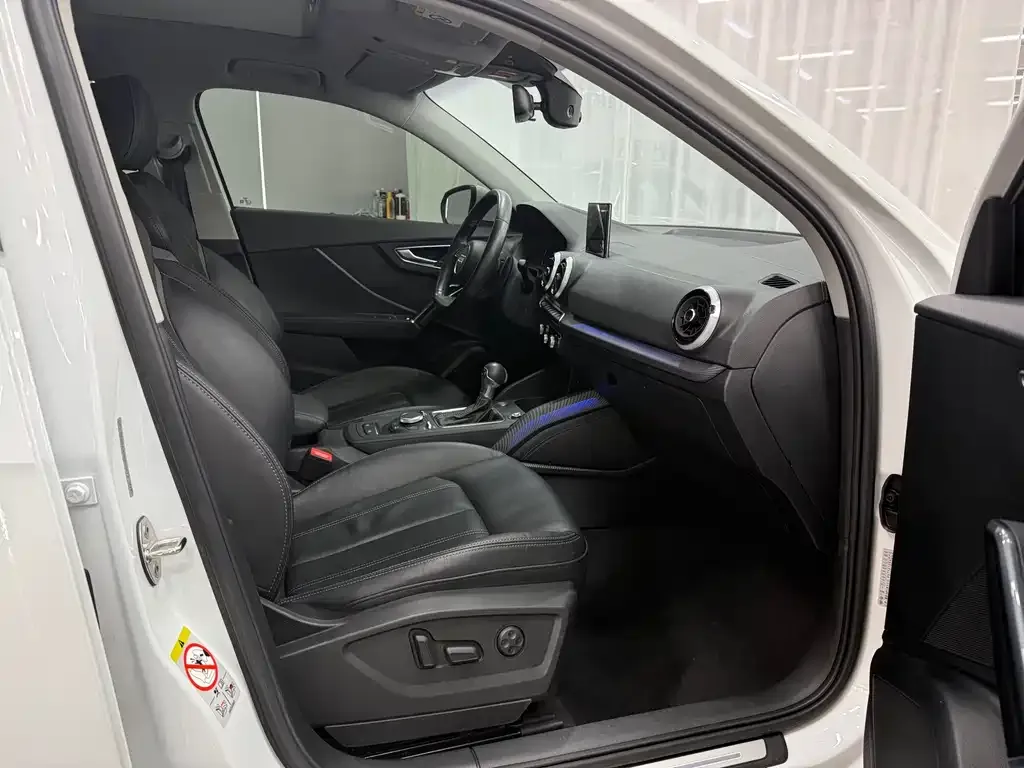 Audi Q2L 2022 из CN, фото 5