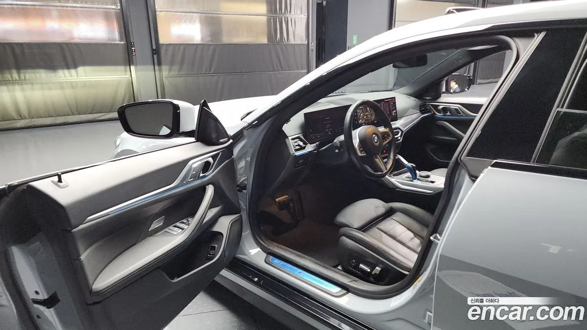BMW i4 2023 из KR, фото 10