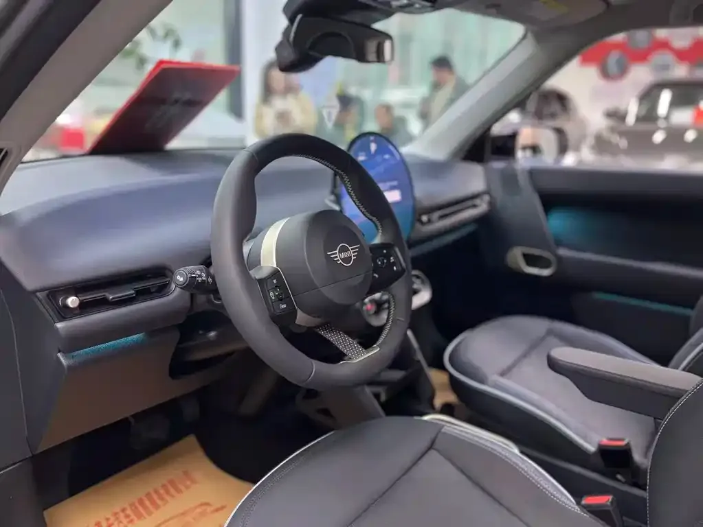 MINI Cooper EV 2025 из CN, фото 2