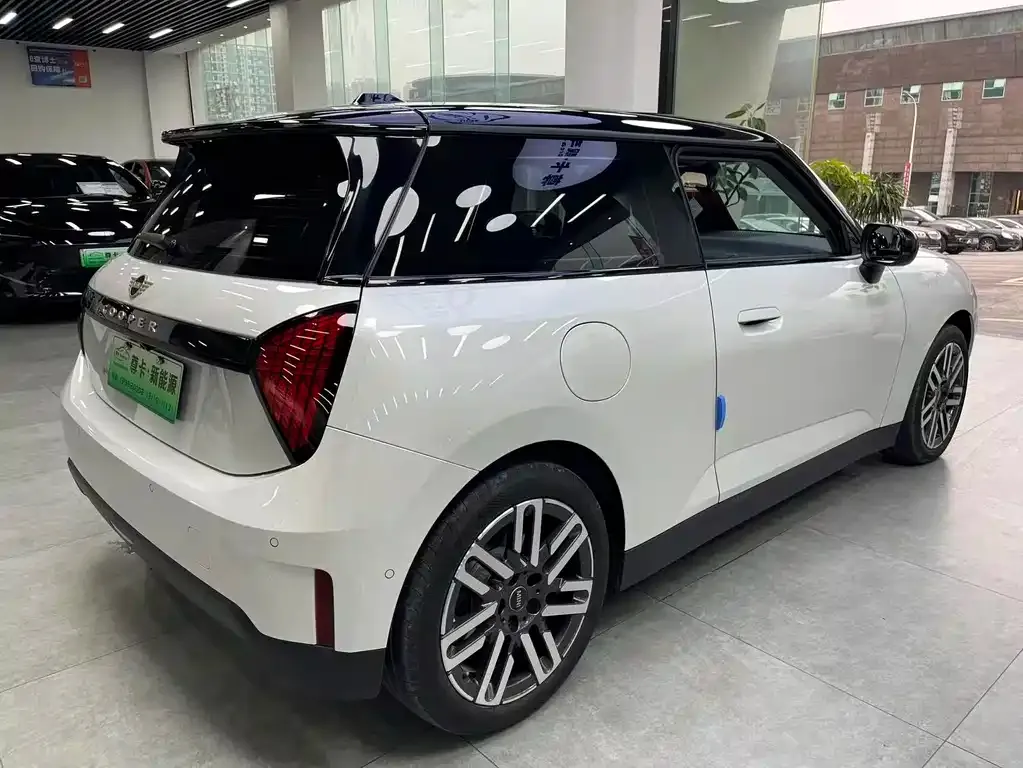 MINI Cooper EV 2025 из CN, фото 4