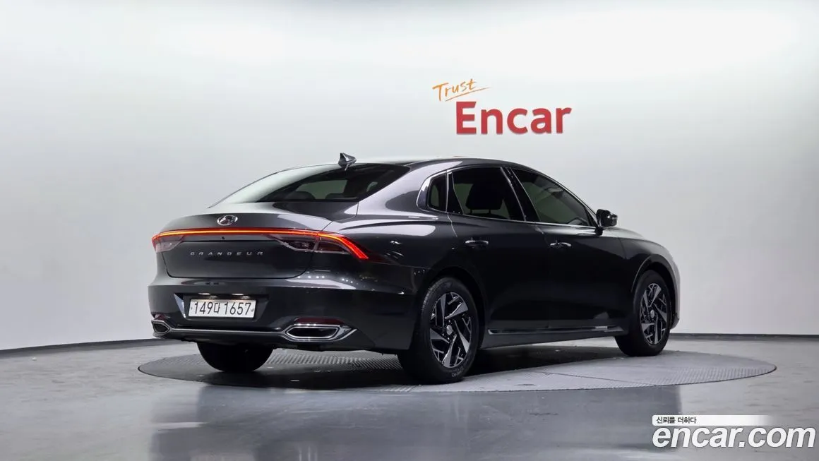 Hyundai Grandeur 2021 из KR, фото 2