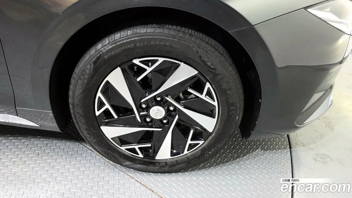 Hyundai Grandeur 2021 из KR, фото 5