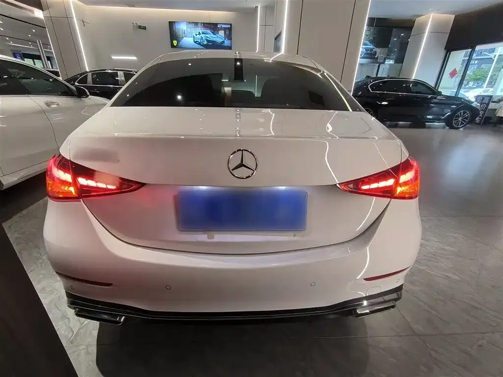 Mercedes-Benz C-Class 2023 из CN, фото 10