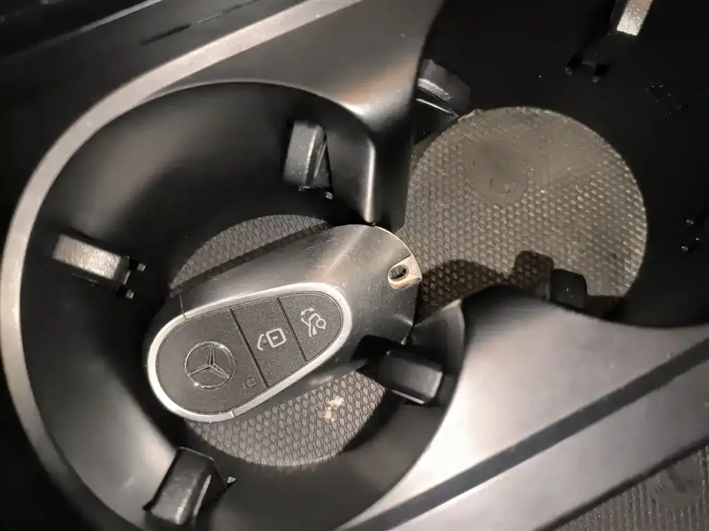 Mercedes-Benz C-Class 2023 из CN, фото 8
