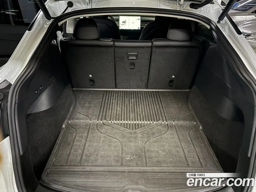 Tesla Model Y 2022 из KR, фото 9