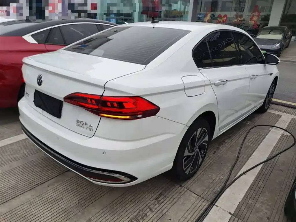 Volkswagen Bora 2024 из CN, фото 8