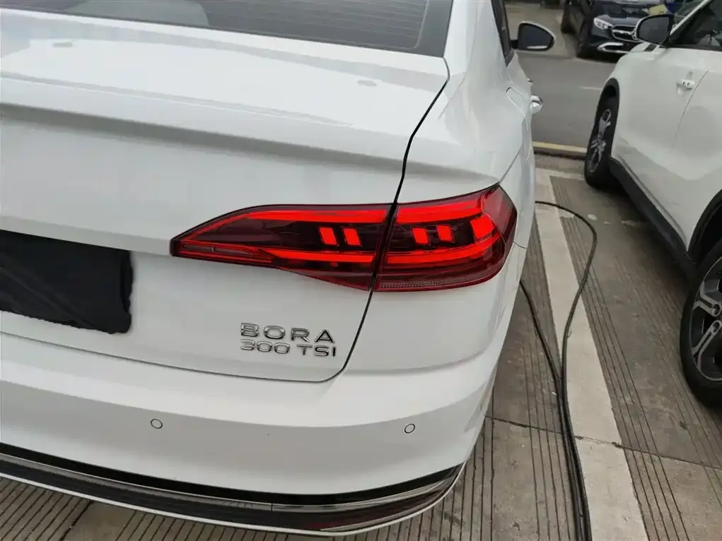 Volkswagen Bora 2024 из CN, фото 4